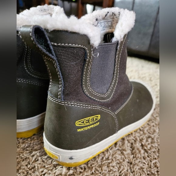 Keen Women's' Snow Boots - Brown US Size 9.5 - Picture 2 of 6